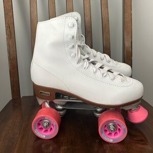 CHICAGO Women's Classic Roller Skates - Quad‎